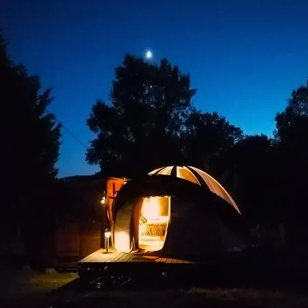 Luxusní stan Le Wigwam Du Fassac *